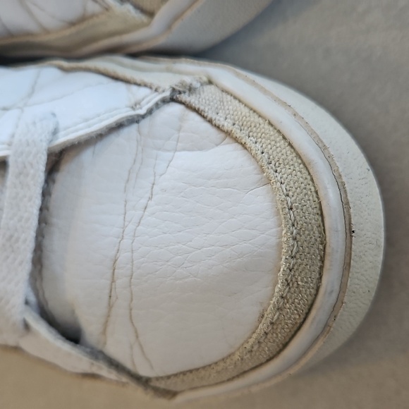 White Nike Shoes - Picture 4 of 11